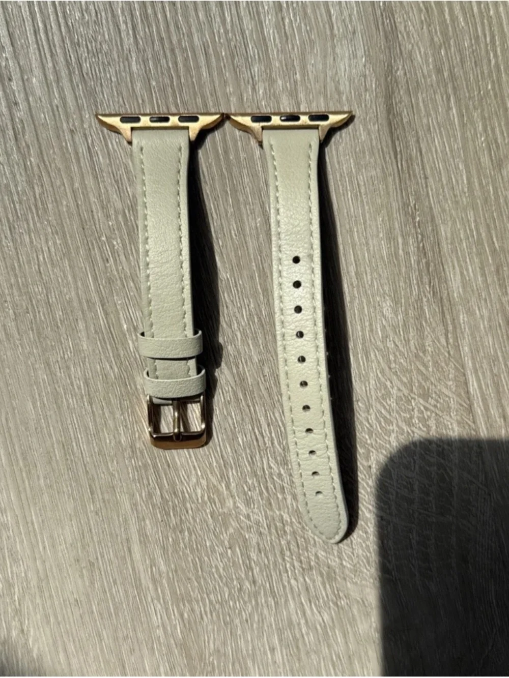 Slim Leather Apple Watch Band - Gold Hardware